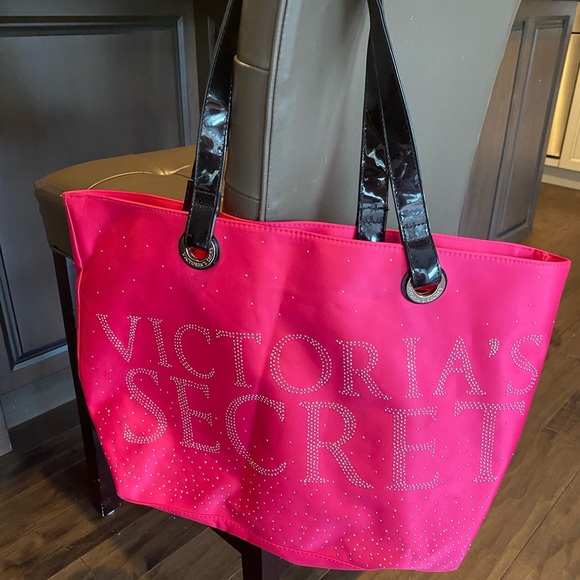 Victoria Secret tote - Picture 1 of 2